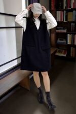 39079 V-NECK TWEED DRESS