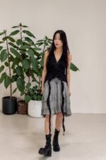 38960 RUFFLE HALTER TOP