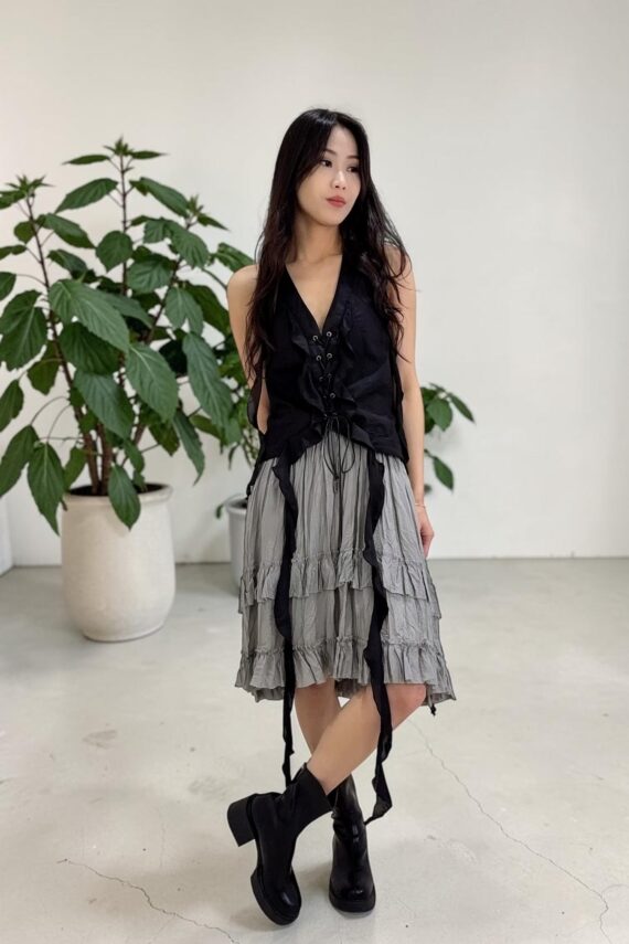 38960 RUFFLE HALTER TOP