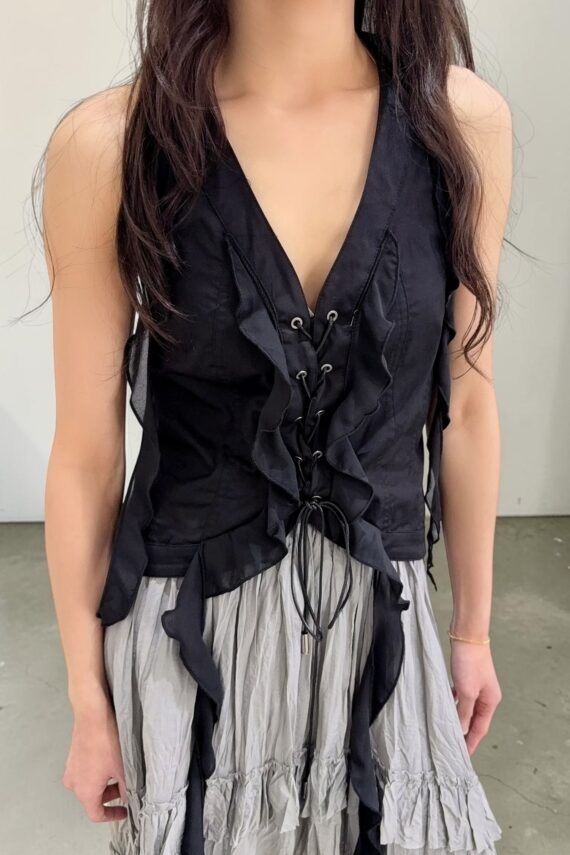 38960 RUFFLE HALTER TOP
