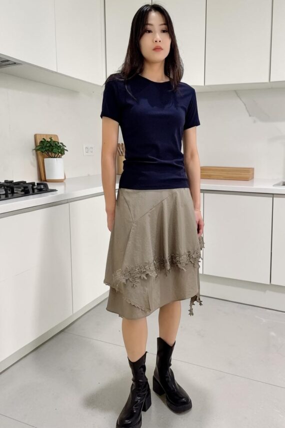 39223 MINIMALIST FITTED TEE