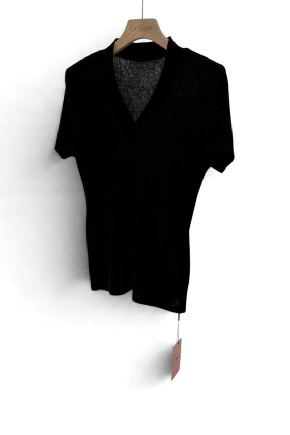 38925 V-NECK KNIT TOP