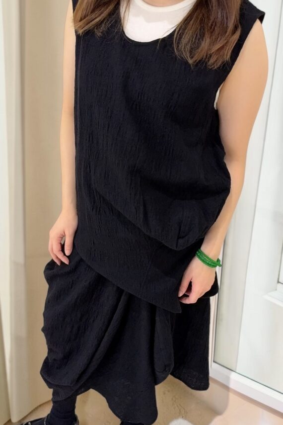 39272 SLEEVELESS TEXTURED TUNIC TOP