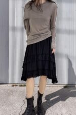 38965 LIGHTWEIGHT LONG-SLEEVE TOP