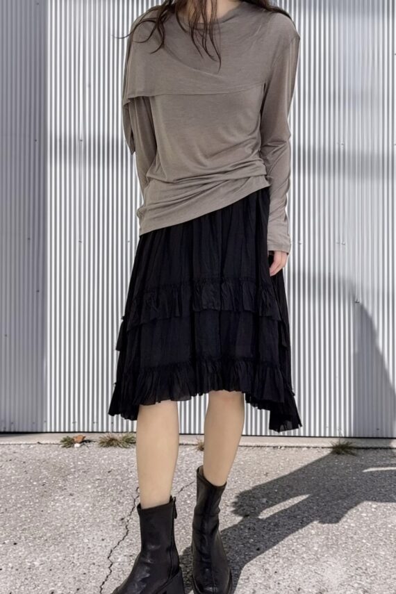 38965 LIGHTWEIGHT LONG-SLEEVE TOP