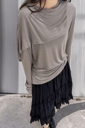 38965 LIGHTWEIGHT LONG-SLEEVE TOP