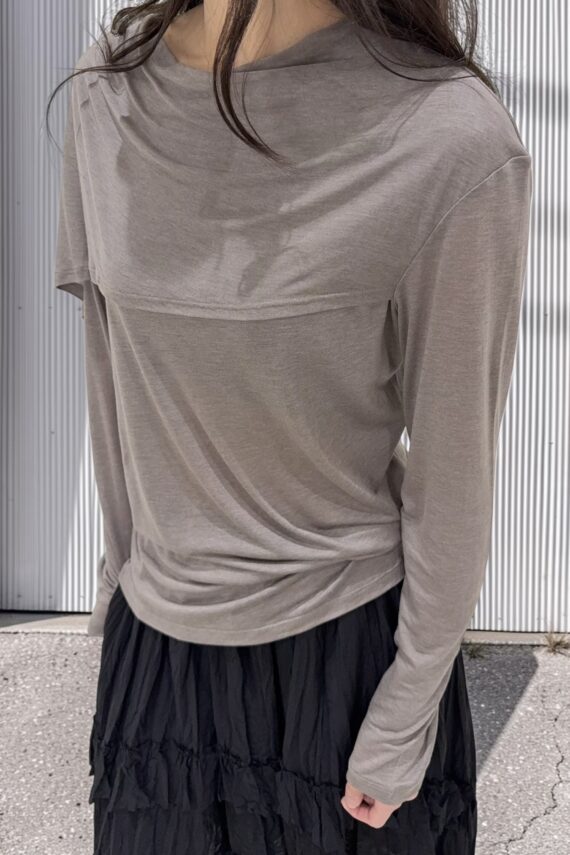 38965 LIGHTWEIGHT LONG-SLEEVE TOP