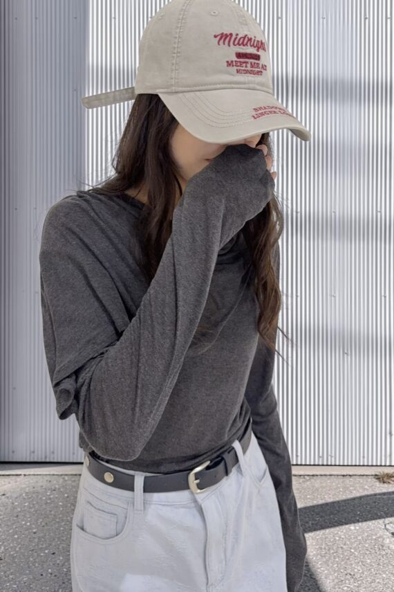 38965 LIGHTWEIGHT LONG-SLEEVE TOP