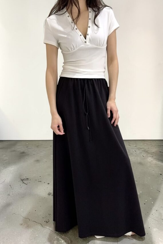 39141 FITTED V-NECK TOP