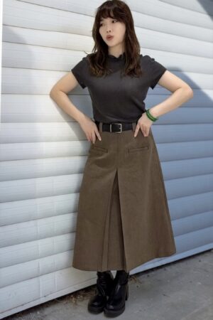 39189 HIGH-NECK SHORT-SLEEVE TOP