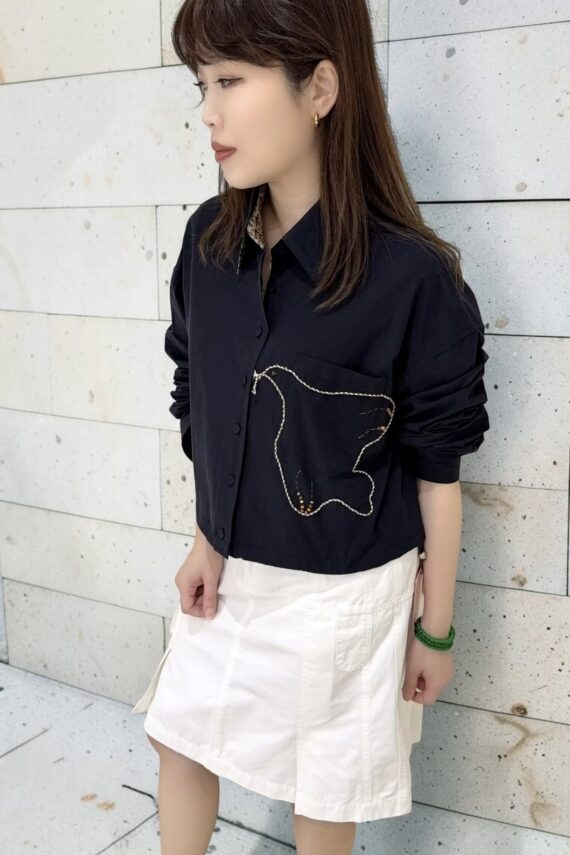 39290 CROPPED EMBROIDERED SHIRT TOP