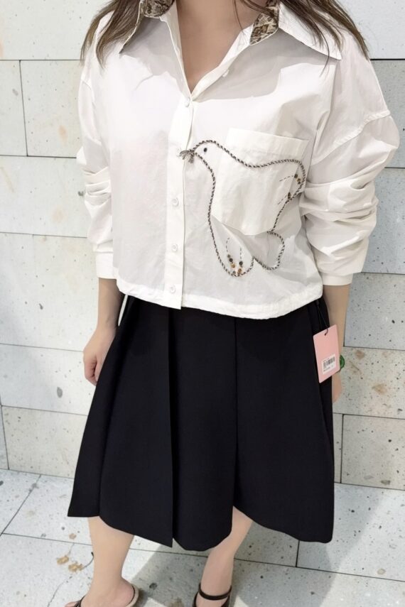 39290 CROPPED EMBROIDERED SHIRT TOP