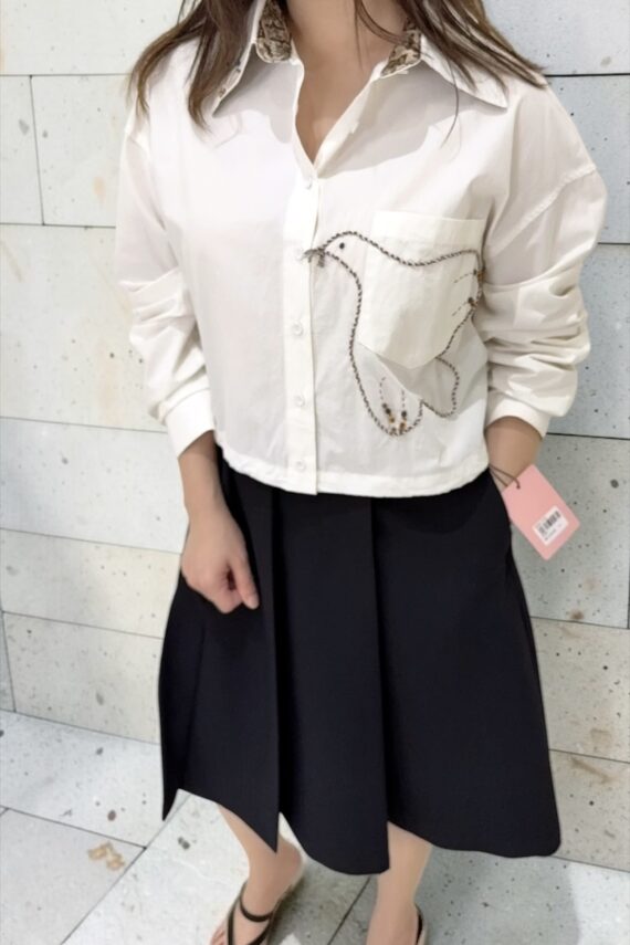 39290 CROPPED EMBROIDERED SHIRT TOP