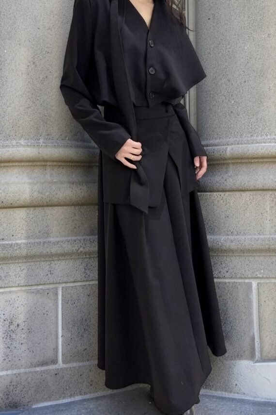 39168 MINIMALIST TAILORED SKIRT SET
