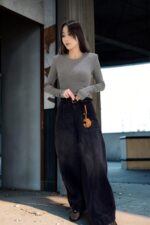 38344 FLEECE-LINED CURVED-LEG JEANS
