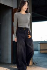 38344 FLEECE-LINED CURVED-LEG JEANS