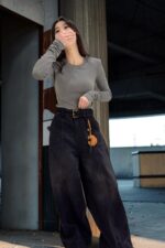 38344 FLEECE-LINED CURVED-LEG JEANS