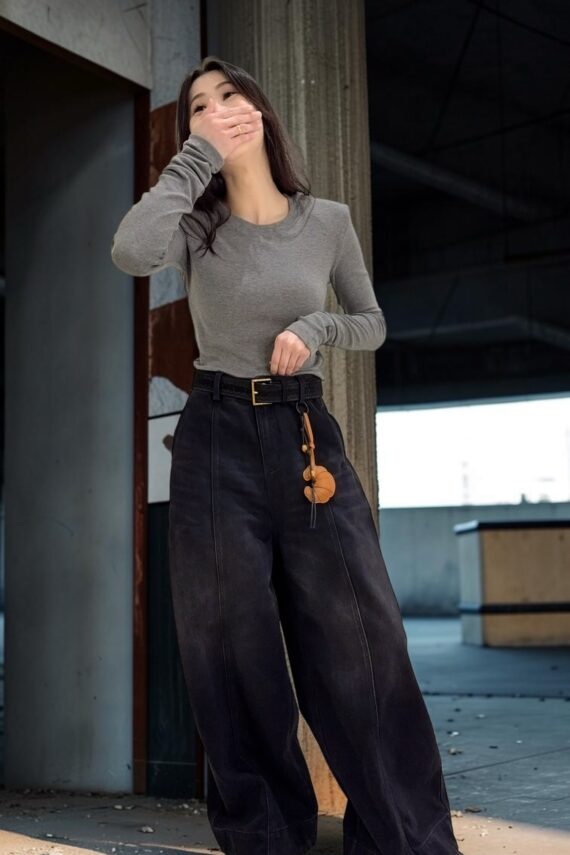 38344 FLEECE-LINED CURVED-LEG JEANS