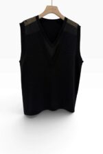 39054 V-NECK KNIT TOP