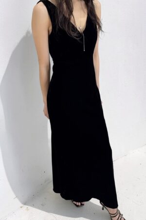 39198 VELVET DINNER DRESS