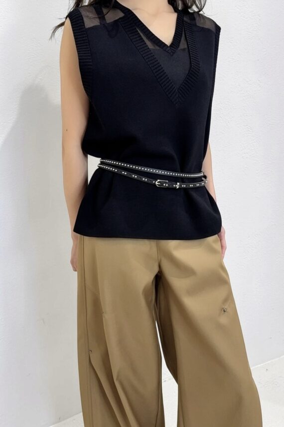 39054 V-NECK KNIT TOP