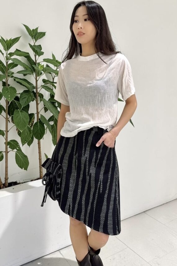 39124 LIGHTWEIGHT RUCHED TOP