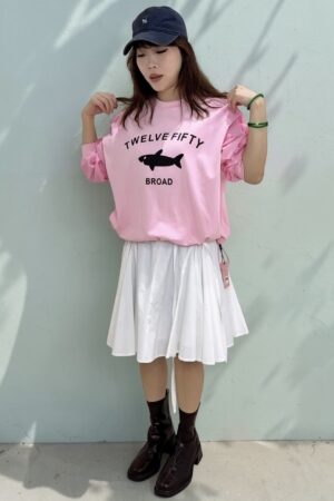 39300 GRAPHIC PRINTED LONG-SLEEVE TOP