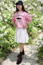 39300 GRAPHIC PRINTED LONG-SLEEVE TOP